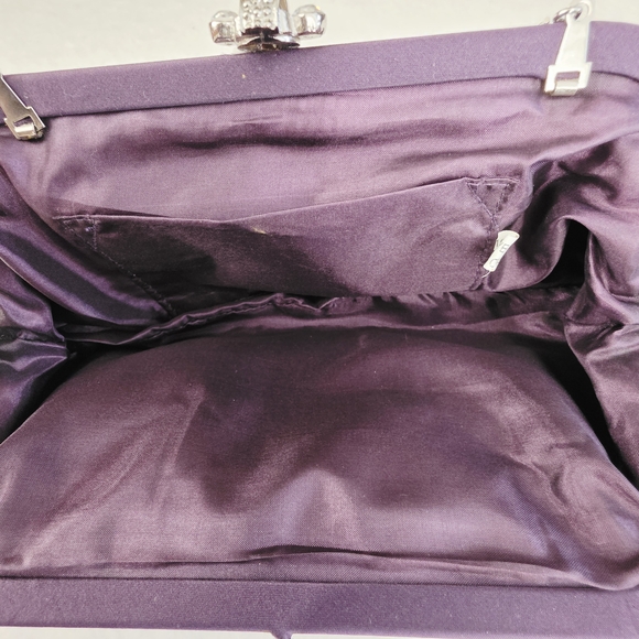 SASHA‎ Saten Elegant Purple Evening Clutch - Picture 4 of 5